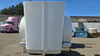 USED 2020 PETERBILT 389
