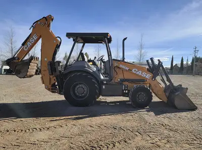 USED CASE 580N EP