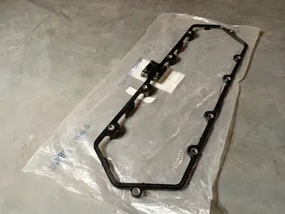 NEW FORD F81Z-6584-AA