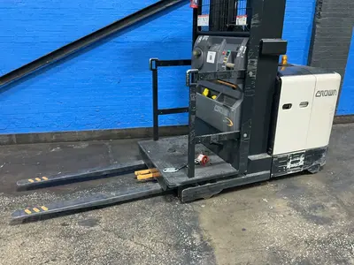 Used CROWN SP351030 Material Handling (misc) Ohio US | HGR 24 #1446258