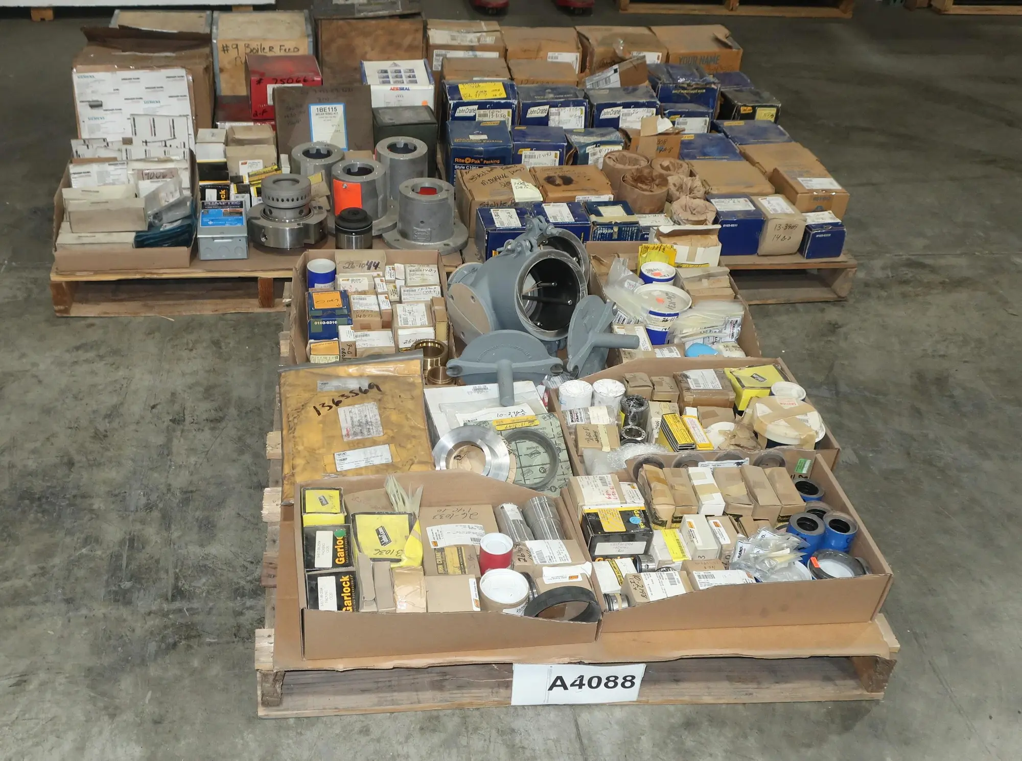 3 PALLETS OF ASSORTED PUMP PARTS