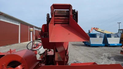 USED 1957 FORD 971