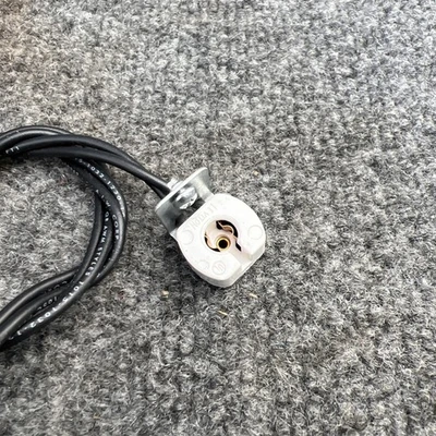 New | in-Stock Leviton 75W 250V Tube Sockets California US | Davliegogo LLC #1706041