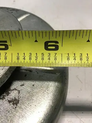 USED METAL FABRICATOR LEVELING PAD