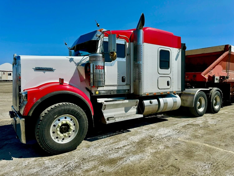 Used 2019 KENWORTH W900 Conventional trucks Ontario CA | Driven Equipment Solutions #1423112