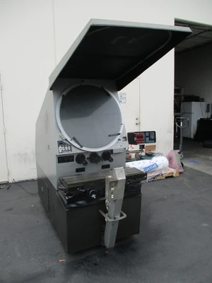 Used SCHERR-TUMICO 22-2500 Comparators California US | TNT Industrial #1082794