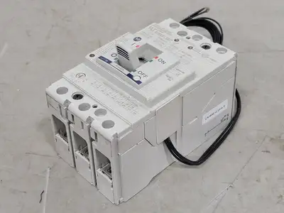 NEW ALLEN-BRADLEY 140MG-G8P-C30-KA