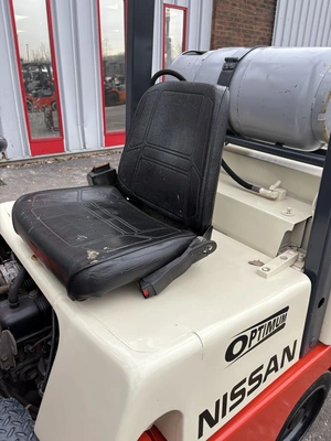 USED NISSAN CUGJ02F35V