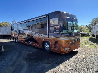 Used 1990 _UNKNOWN_ _UNKNOWN_ Campers, Caravans, Motorhomes Washington US | KNM Equipment Sales & Service #1516489