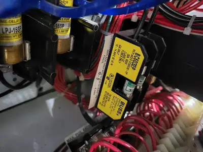USED SQUARE D MODEL 6