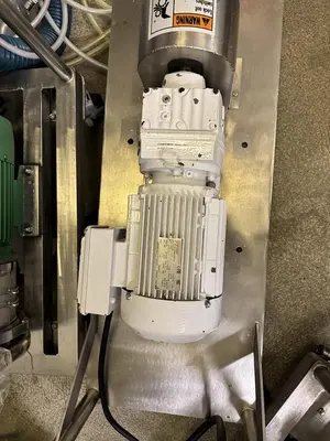USED WAUKESHA PUMP WHITE-MODEL 30