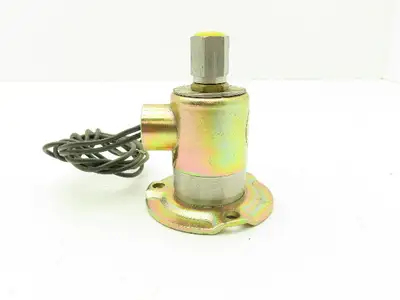 Honeywell Skinner V5D63670 Solenoid Valve 3-Way 120V 400 PSI 1/8" NPT