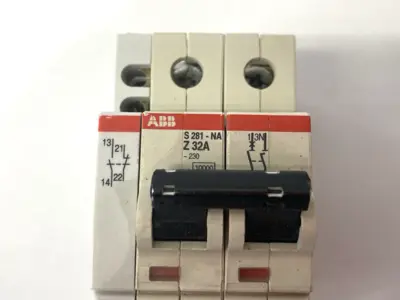 Used ABB Circuit Breaker 2-Pole w/ Auxiliary Contact Circuit Breakers Michigan US | Maverick Industrial Sales #1389424