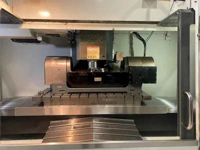 USED 2012 HAAS VM-6