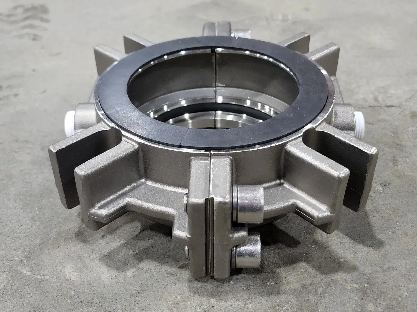 NEW AESSEAL 680379/442-24