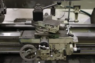 LeBlond Makino 19″ x 54″ Servo Shift Lathe