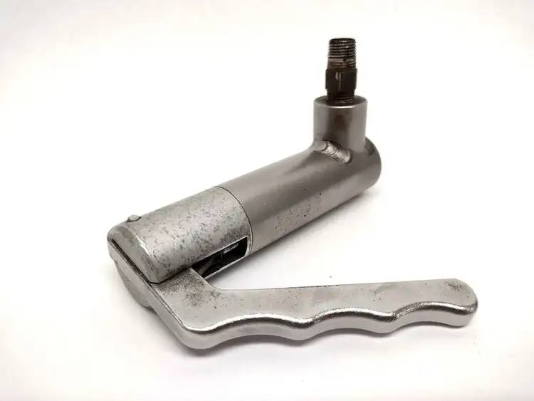 Used FASTEST LEVER/PNEUMATIC ACTIVATED FOR FEMALE THREADS Misc Industrial Equipment | Maverick Industrial Sales #1109954