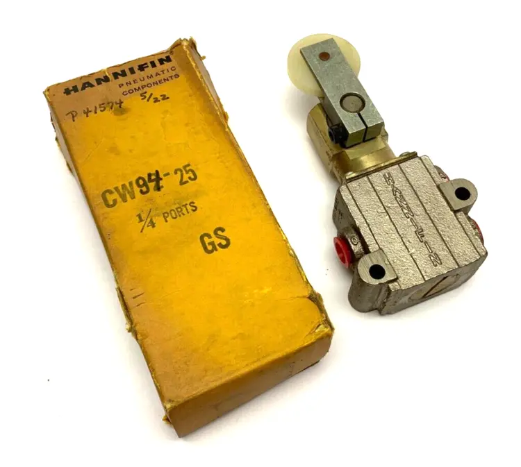 New | in-Stock Parker Hannifin CW94-25 Solenoid Valves Michigan US | Maverick Industrial Sales #1392204