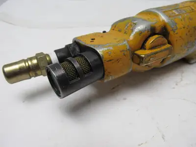 Uryu UX-800 3/8" Drive Oil-Pulse Assembly Tool Pneumatic Style
