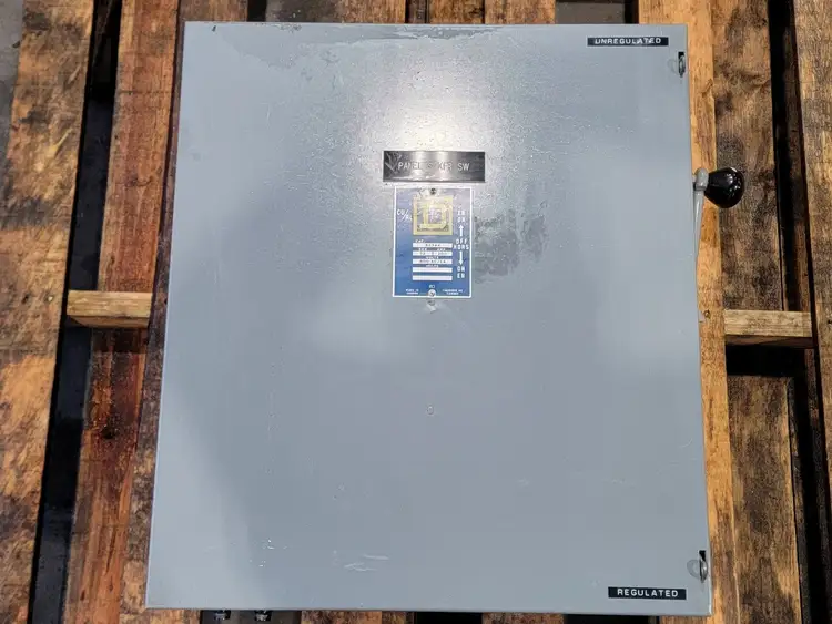 New | in-Stock SQUARE D 82344 Switchgears British Columbia CA | Lenmark #835479