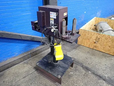 USED MGS/HALL CAT 300