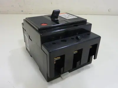 USED HITACHI S-30S-3P-15A
