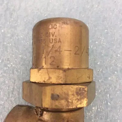 PARKER 637B-1-1/4-2/4DKE8 Pressure Control Valve