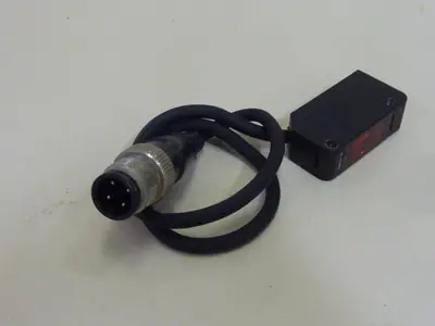 USED KEYENCE CORP PZ-M53P