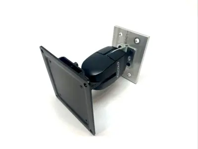 USED ERGOTRON 100 SERIES DOUBLE PIVOT WALL MOUNT