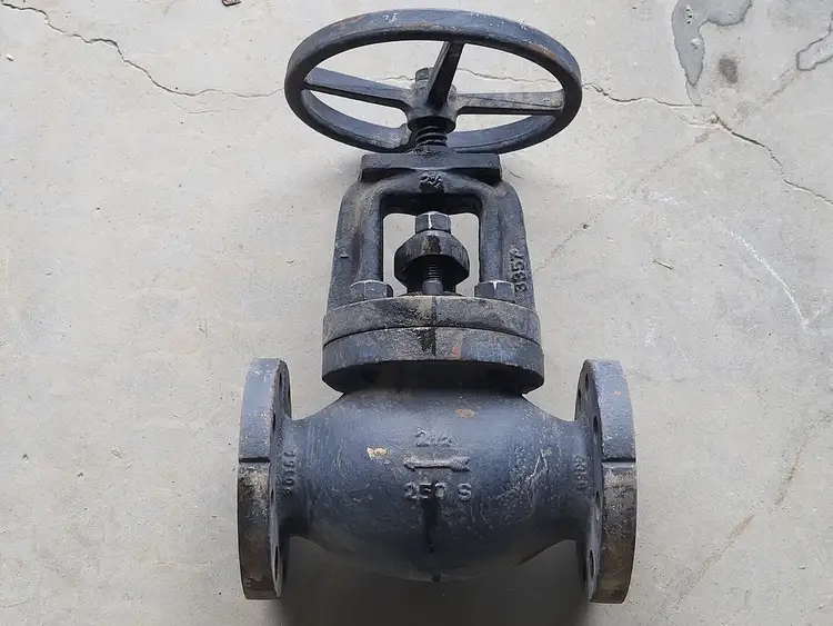 Used CRANE 21E Valves/Fittings British Columbia CA | Lenmark #255802
