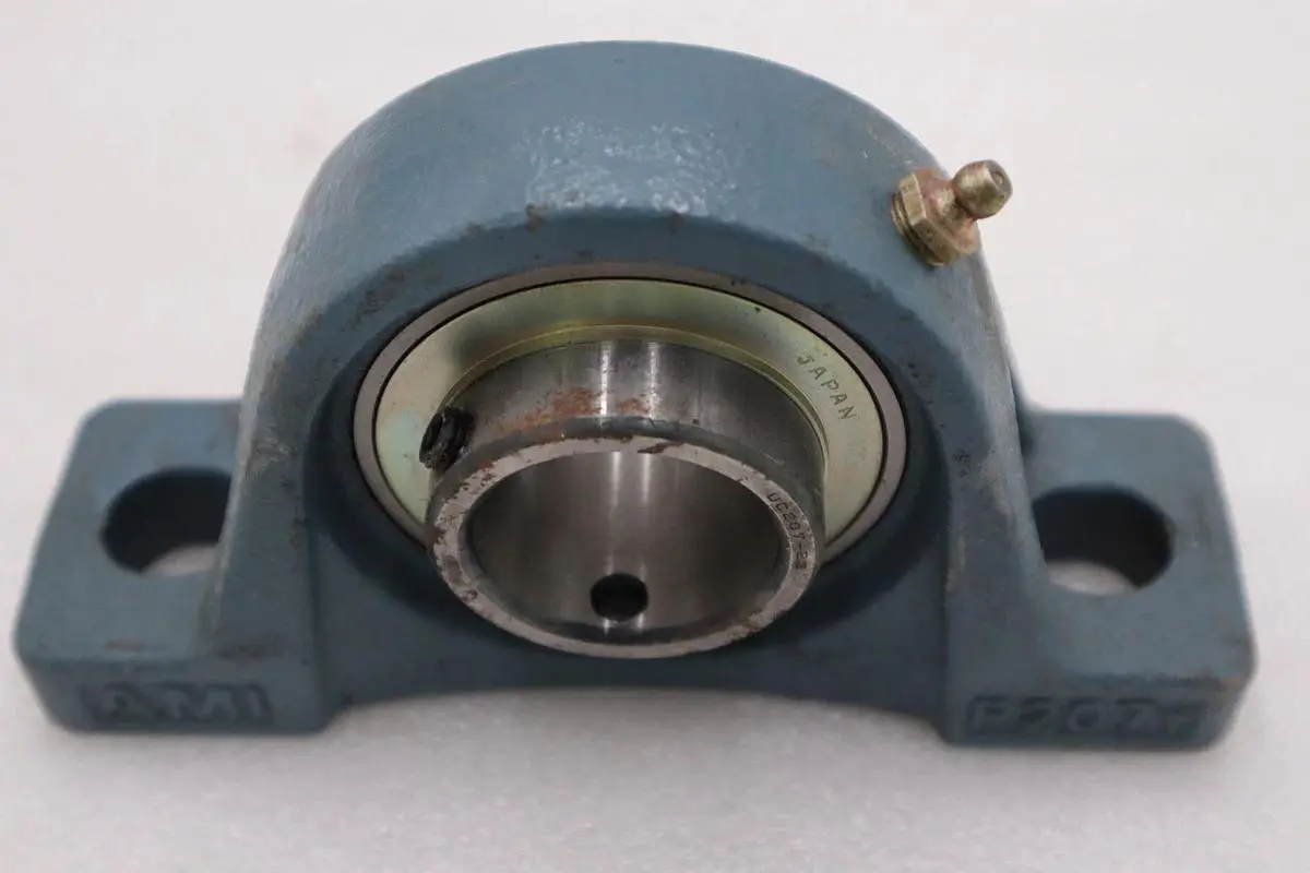 NEW OPEN BOX AMI PILLOW BLOCK BEARING P207T STOCK H937A