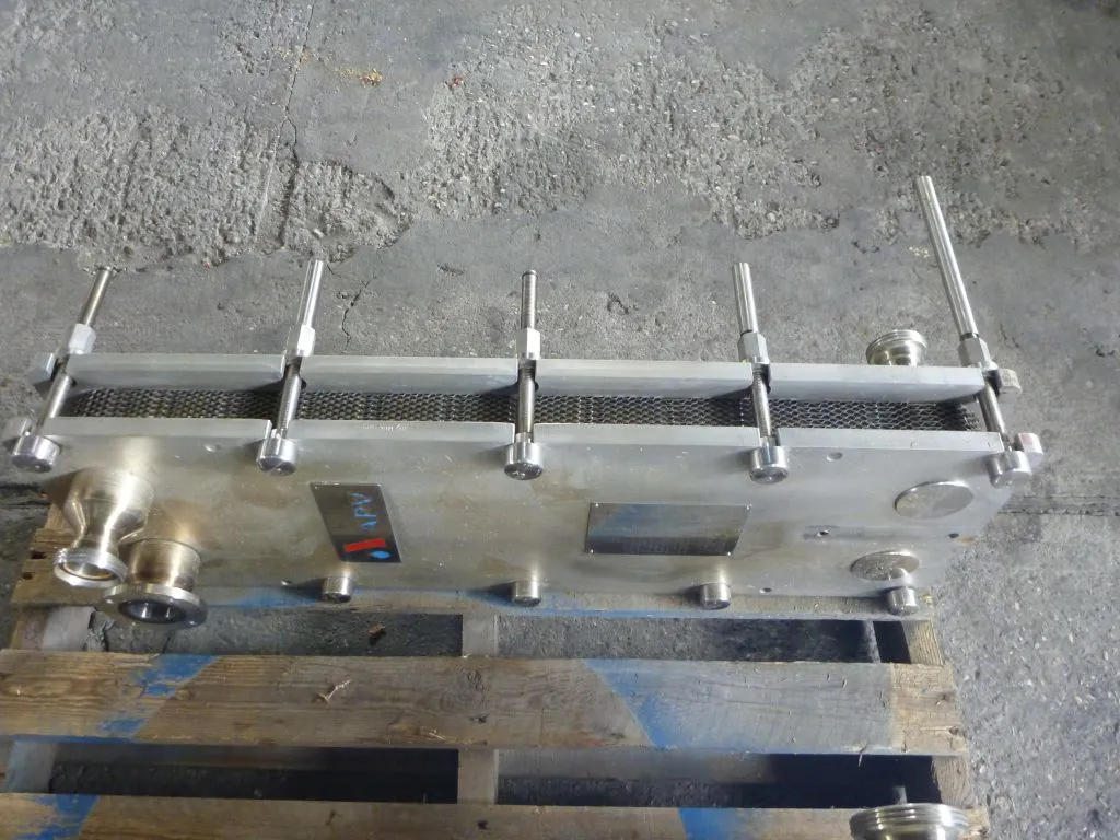 Used Stainless Steel Plate Heat Exchanger APV Type H17 Surface 3.2 M2