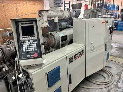 USED 1997 CINCINNATI MILACRON CM-55