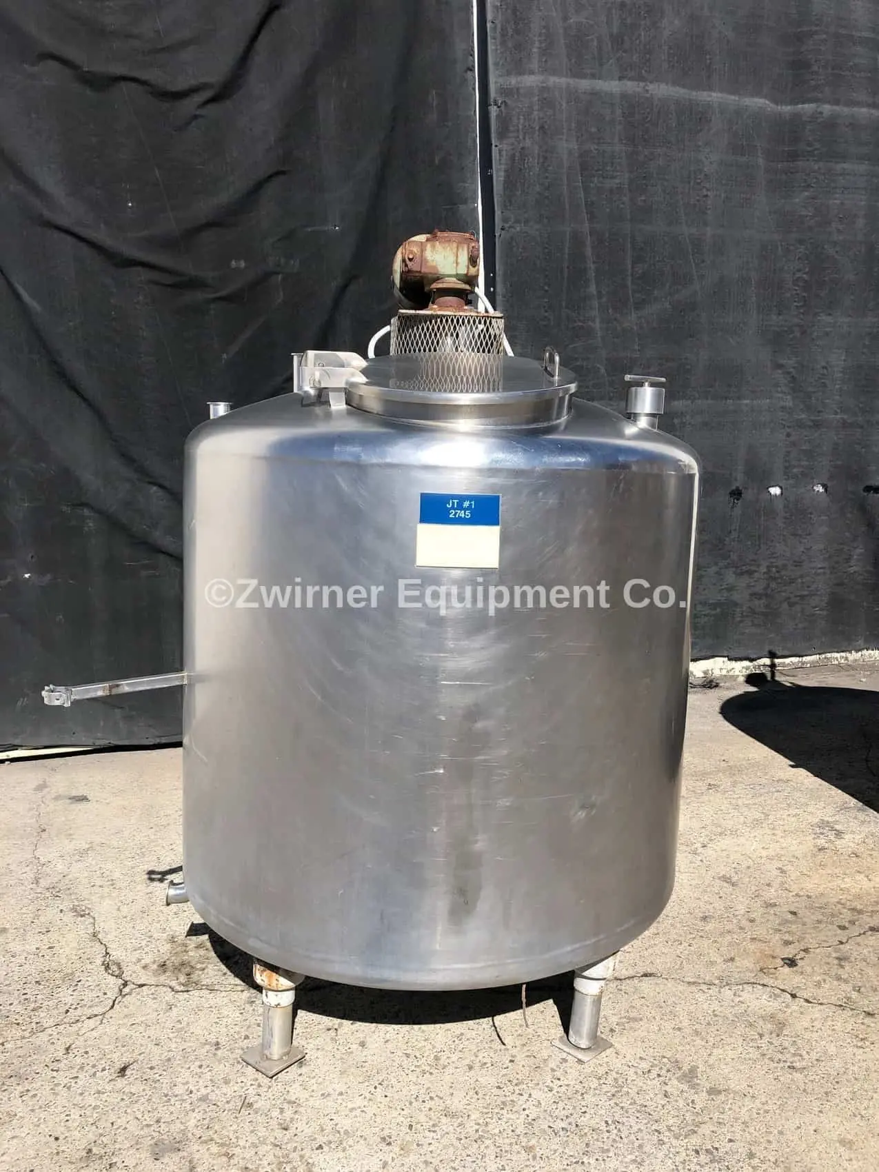 Used _UNKNOWN_ _UNKNOWN_ Vertical Single Wall Tanks Tennessee US | Zwirner Equipment #1173398