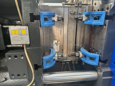 Used 2017 HAITIAN MA900 Injection Molding Machines GB | Charter Auctions #1364770