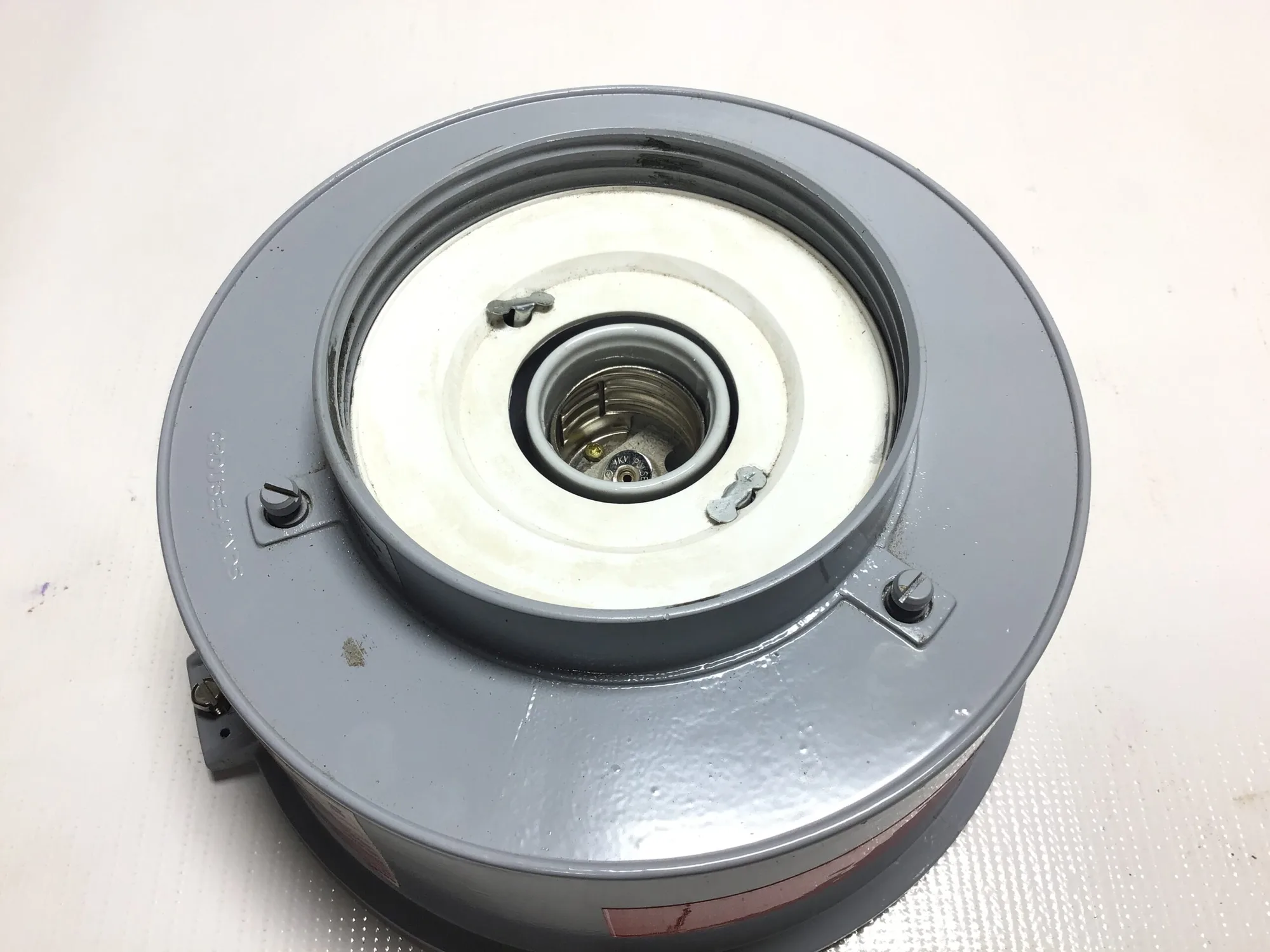 Cooper VMVS150/MT LX EXPLOSION PROOF LIGHT FIXTURE