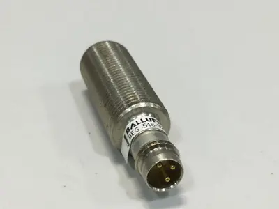 USED BALLUFF BES 516-325-G-E5-Y-S49