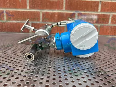 USED ENDRESS + HAUSER PMC631 PRESSURE TRANSMITTER W/ AMERSHAM CONDUCTIVITY SENSOR