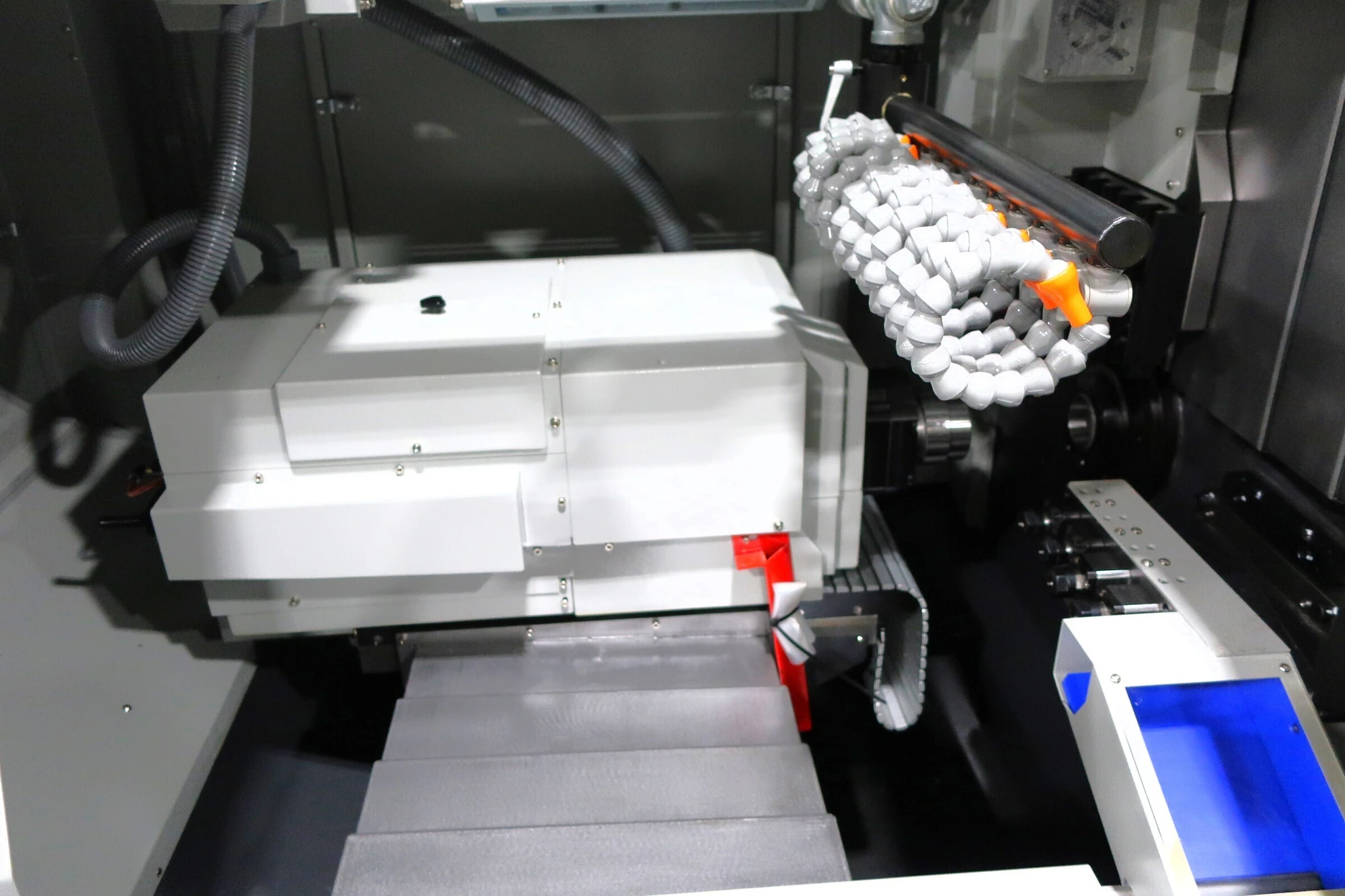 2022 HANWHA XD38II Swiss Type Automatic Screw Machines 13285 | CNC