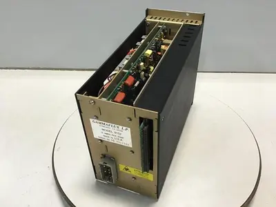 USED HUSKY 9152