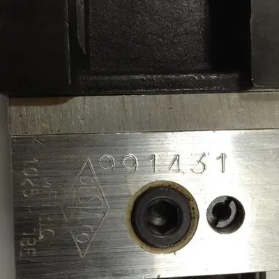 USED DESTACO 991MAR-013M-180A-18-11-DS