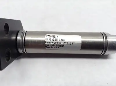 Used Parker WD504421 Pneumatic Cylinders Michigan US | Maverick Industrial Sales #1400021
