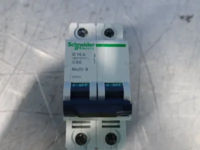 New | in-Stock SCHNEIDER ELECTRIC 17447 Circuit Breakers Ohio US | HGR 24 #895429