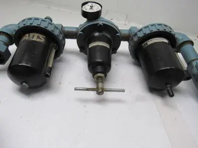 Watts Fluidair 250PSI Max FRL Filter Regulator Lubricator Assembly 1" Pipe