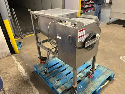USED DANIELS FOOD EQUIPMENT DMX QUAD 100