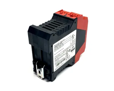 USED SCHNEIDER ELECTRIC PREVENTA, XPSATR1153P