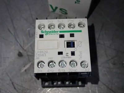 NEW SCHNEIDER ELECTRIC LP4K09 01BW3