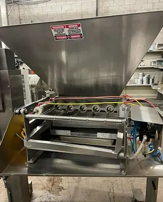 Hinds-Bock Muffin/Cake Batter Depositor Sold W/Automated Lift Table
