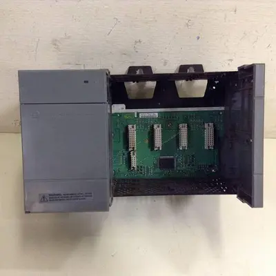 USED ALLEN BRADLEY 1746-P2 SER C / 1746-A4 SER A