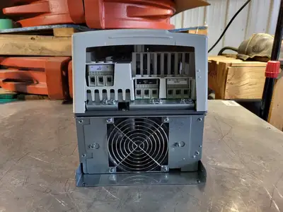NEW ABB ACS800-U1-0011-7